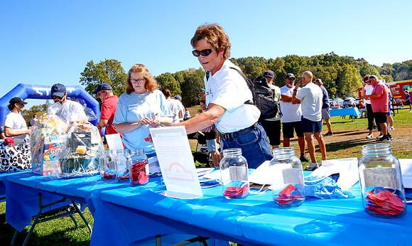 als-walk25-