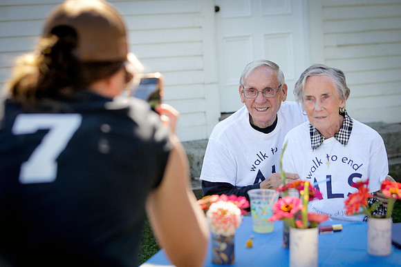 als-walk25-