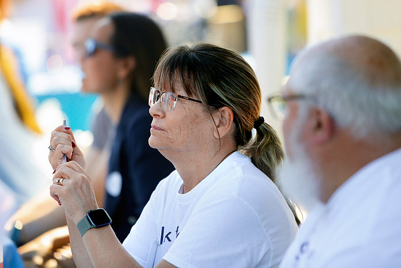 als-walk25-