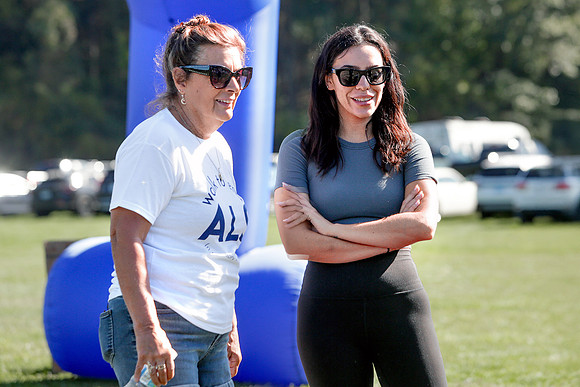 als-walk25-