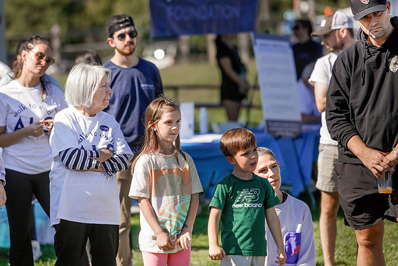 als-walk25-