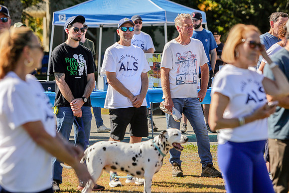als-walk25-