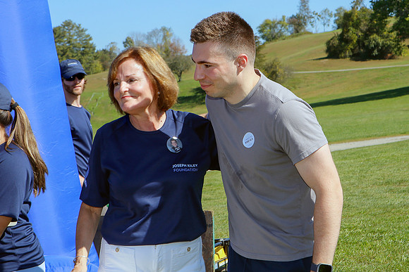 als-walk25-
