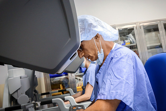 abbas-davinci-surgery-43