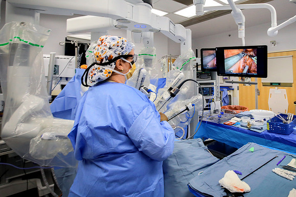 abbas-davinci-surgery-49